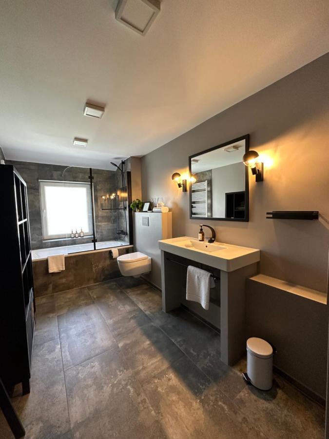 Remise-berlin-gruenau Your Cozy And Comfortable To For Up To 6 People Between Mueggelsee And *
